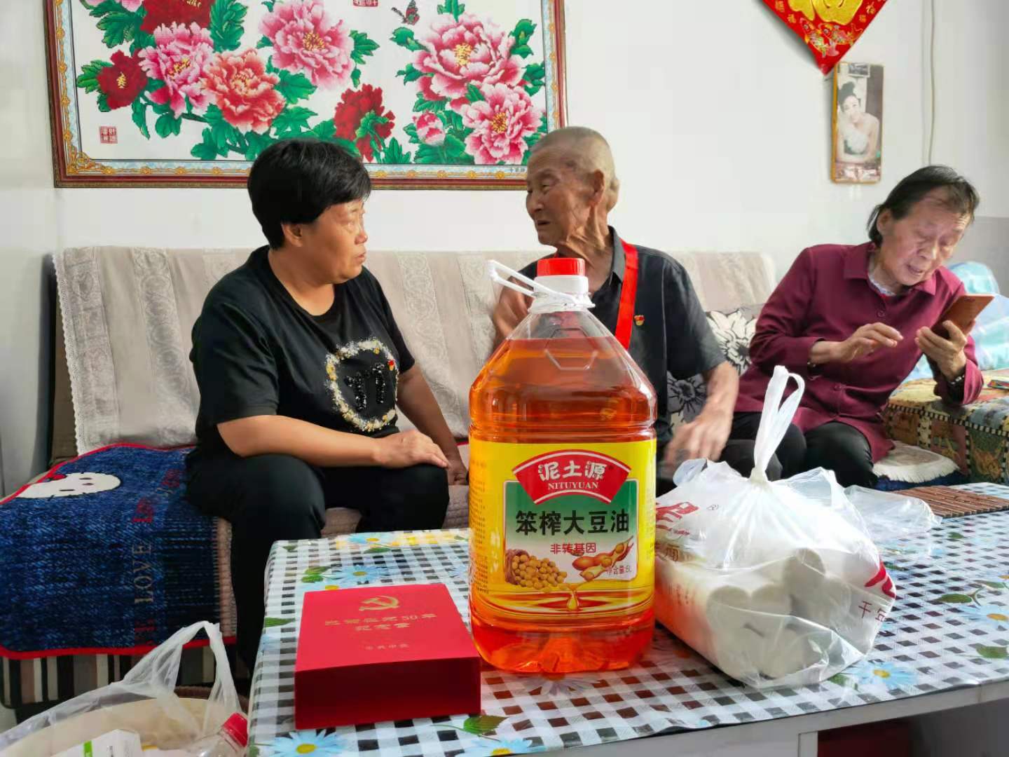 抗美援朝老战士韩秉哲讲述抗美援朝战争史.jpg